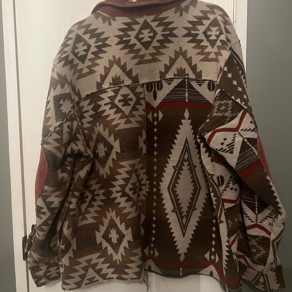Women’s Aztec Pattern Jacket - Brown and Red - Picture 4 of 4